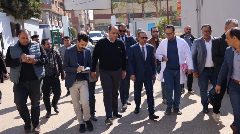 زيارة محافظ المنوفية الجديد مستشفي تلا العام