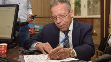 الدكتور أسامة عبد الحي نقيب الأطباء