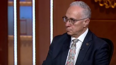 الدكتور نعيم مؤمن