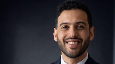 الخبير الاقتصادي باهر عبد العزيز