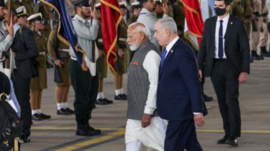 ناريندرا مودي يزور إسرائيل 