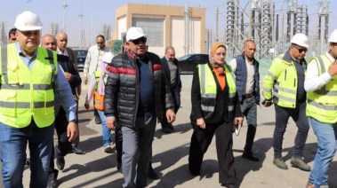 وزير الكهرباء والطاقة المتجددة، الدكتور محمود عصمت