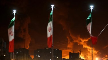 حرب إسرائيل وإمريكا على إيران