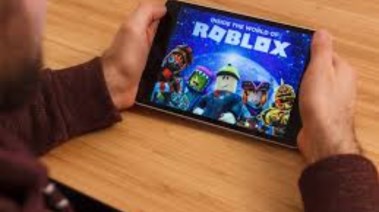 لعبة روبلوكس الإلكترونية