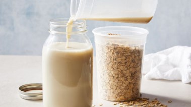 حليب الشوفان