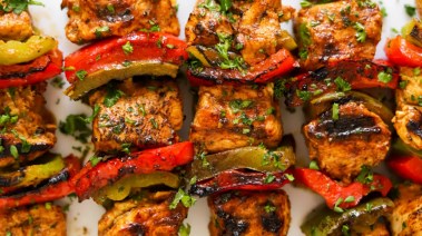 الشيش طاووق