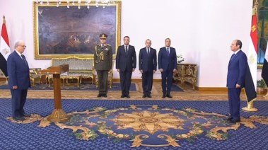 خلال أداء اليمين الدستورية