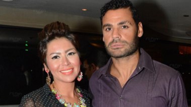 لقاء الخميسي وزوجها