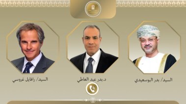 اتصال هاتفي بين وزير الخارجية ونظيره العماني و