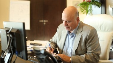 الدكتور أحمد هيكل