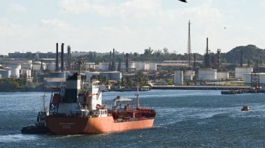 رست ناقلة النفط "أوشن مارينر" في ميناء هافانا الشهر الماضي.