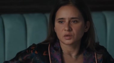 الفنانة نيللي كريم 