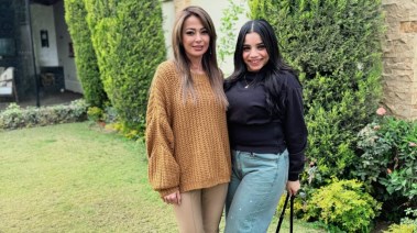 الفنانة داليا مصطفي مع محررة تليجراف مصر 