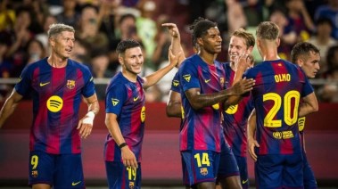 لاعبو برشلونة 