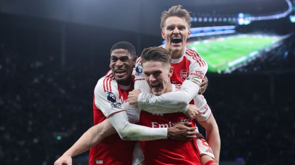 فيكتور جيوكيريس