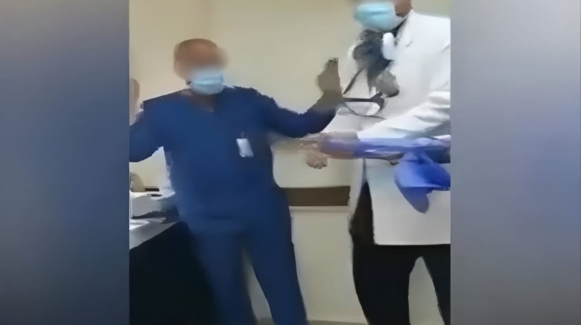 قضية "الطبيب والكلب"