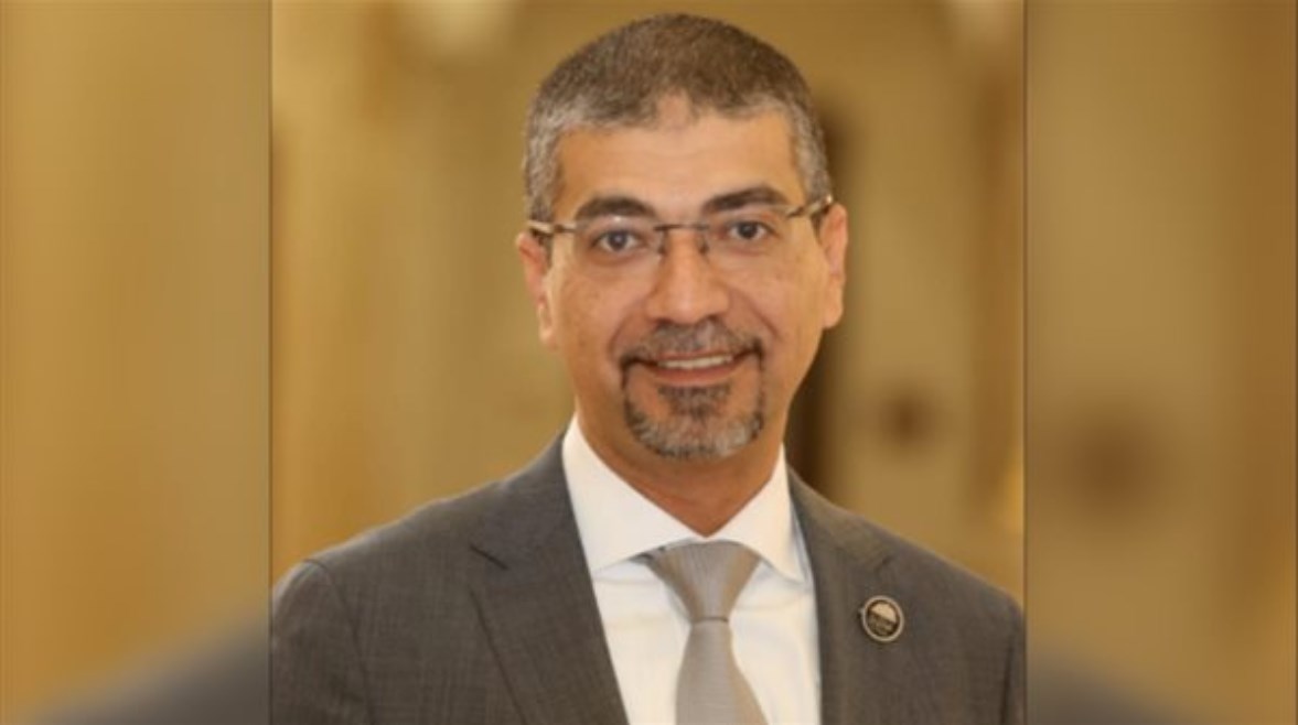 الدكتور محمد صلاح البدري أستاذ جراحة الكلى وعميد طب الجلالة