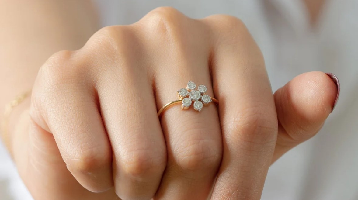 أسعار خواتم الذهب والألماس