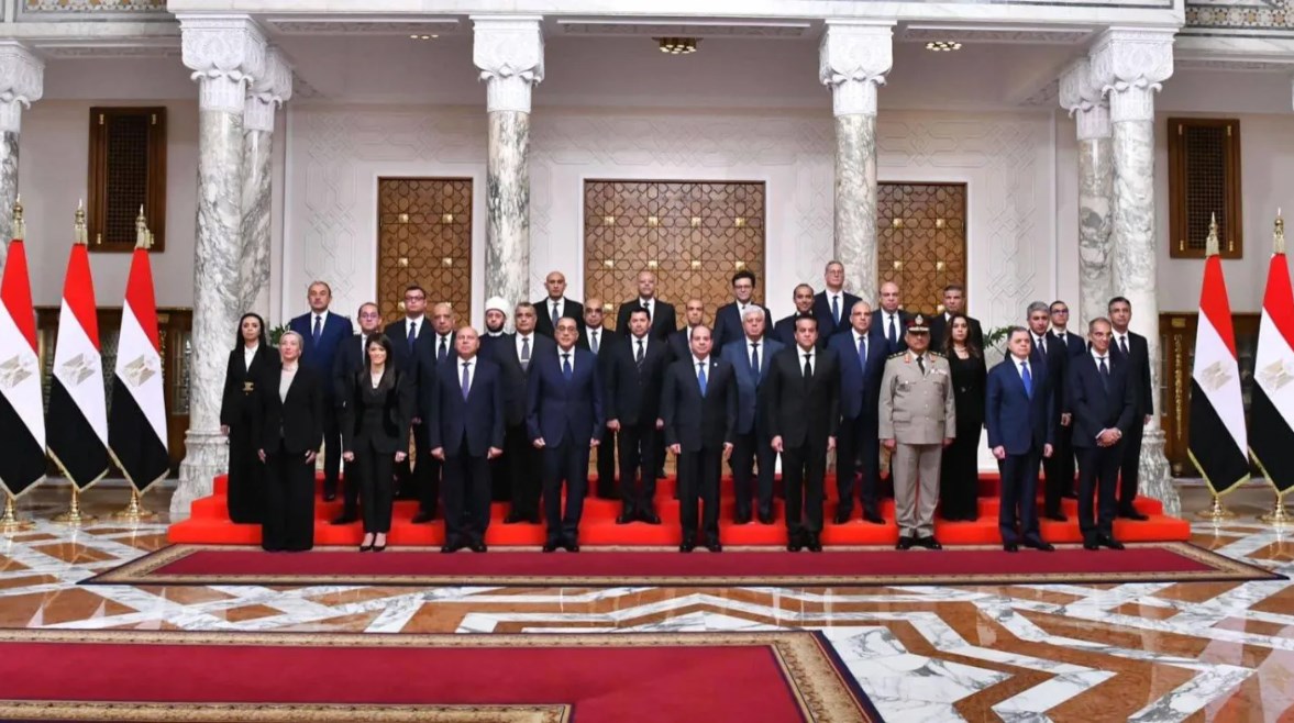 حكومة مدبولي قبل إعلان التشكيل الجديد 