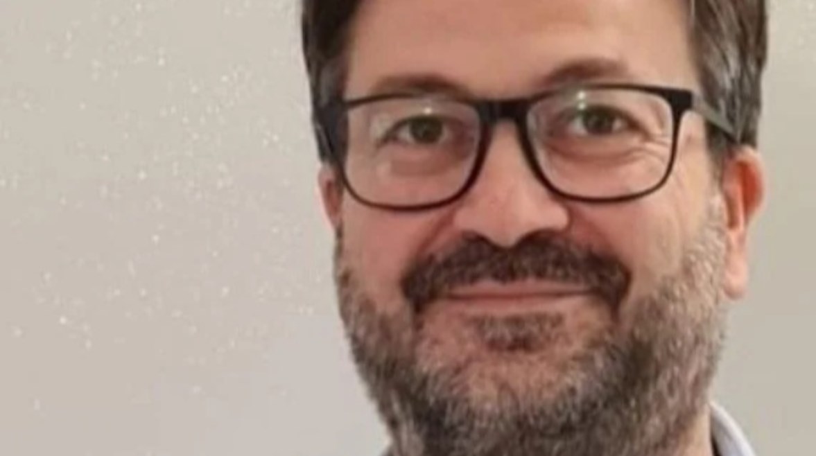 الموظف الإيطالي فرانشيسكو روتشي 