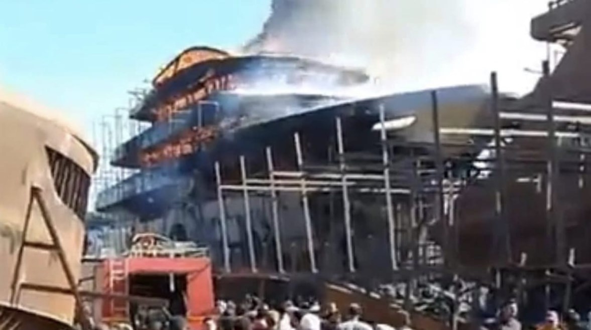 حريق بالبحيرة