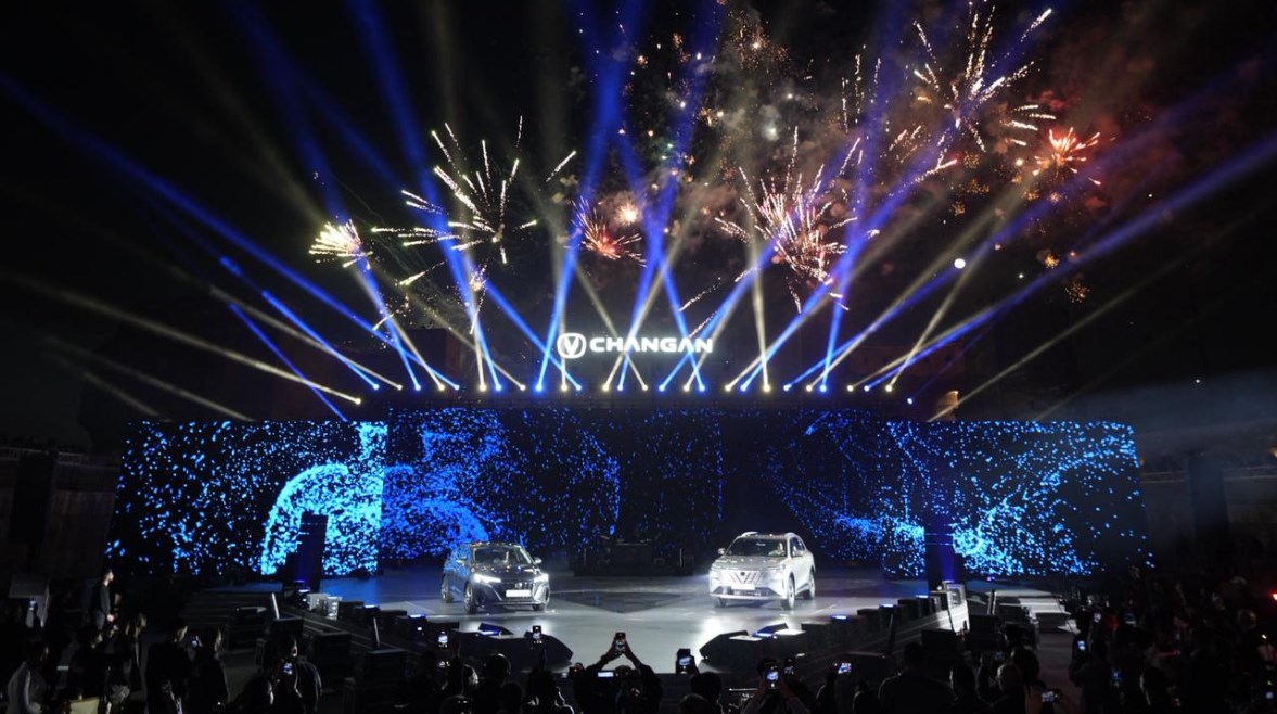 طرازي شانجان CS75 بلس و إيدو فيس ليفت