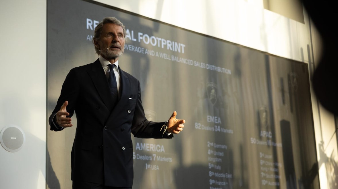 ستيفن وينكلمان، الرئيس التنفيذي لشركة لامبورجيني عالميً