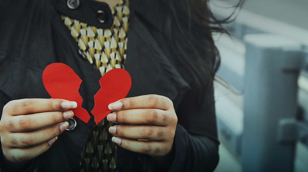 ألم الفراق في عيد الحب