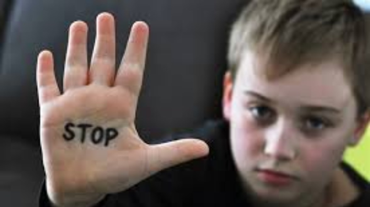 التعدي على صغير _ أرشيفية