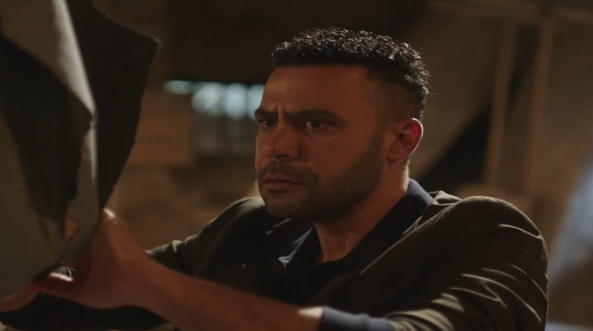 حمزة الدباح (محمد إمام) أثناء صدمته