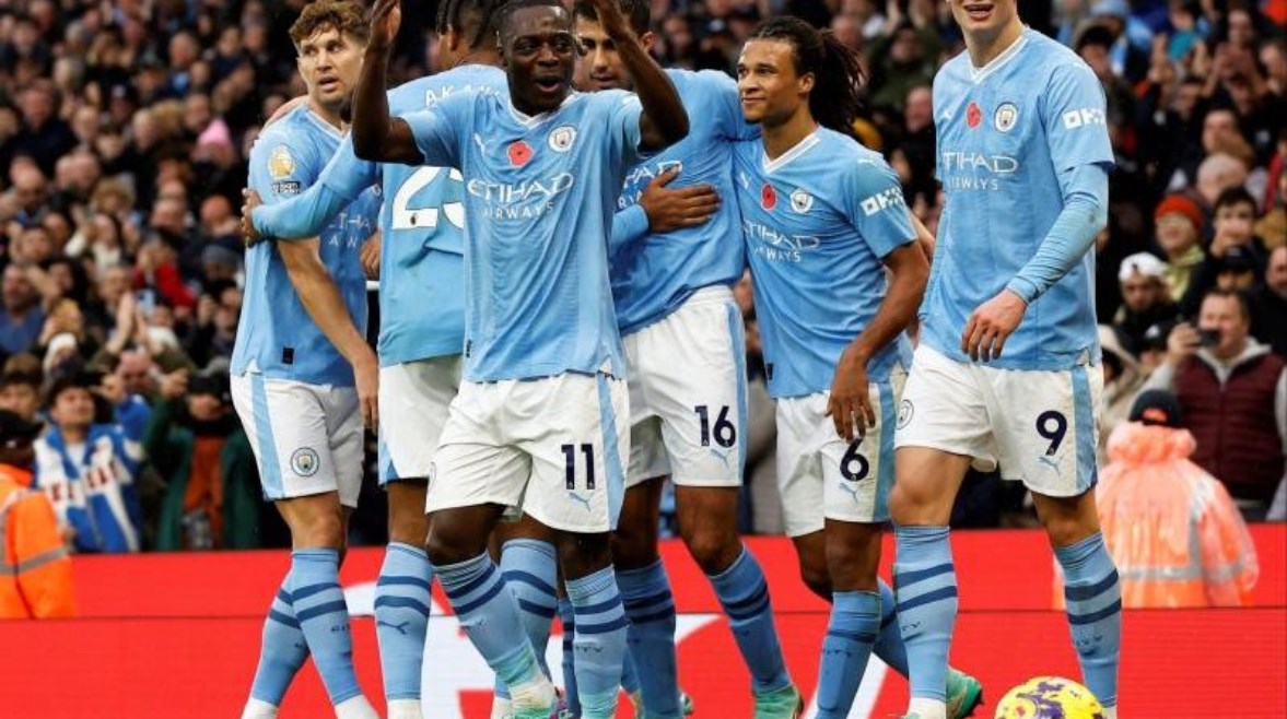 لاعبو مانشستر سيتي 