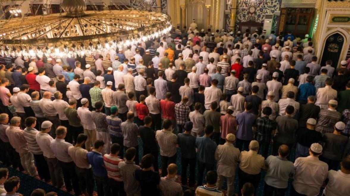  كم عدد ركعات التراويح 