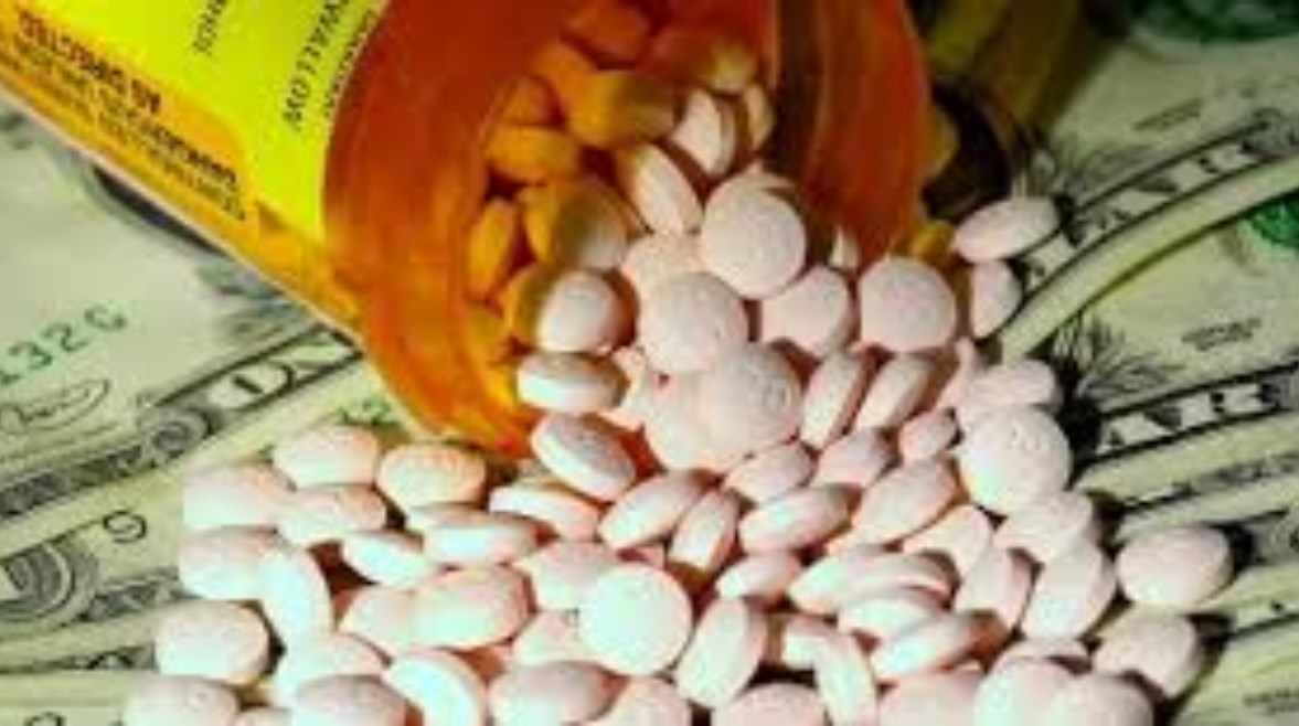 موضوع تعبير عن المخدرات