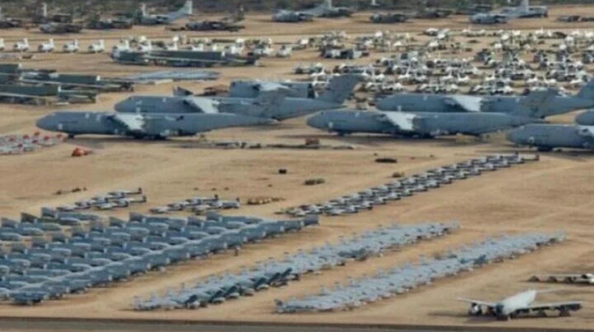 صور الأقمار الصناعية تكشف استنفارًا عسكريًا في القواعد الأمريكية بالشرق الأوسط 