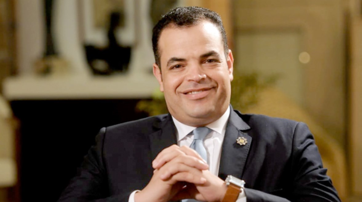 الإعلامي أيمن عدلي