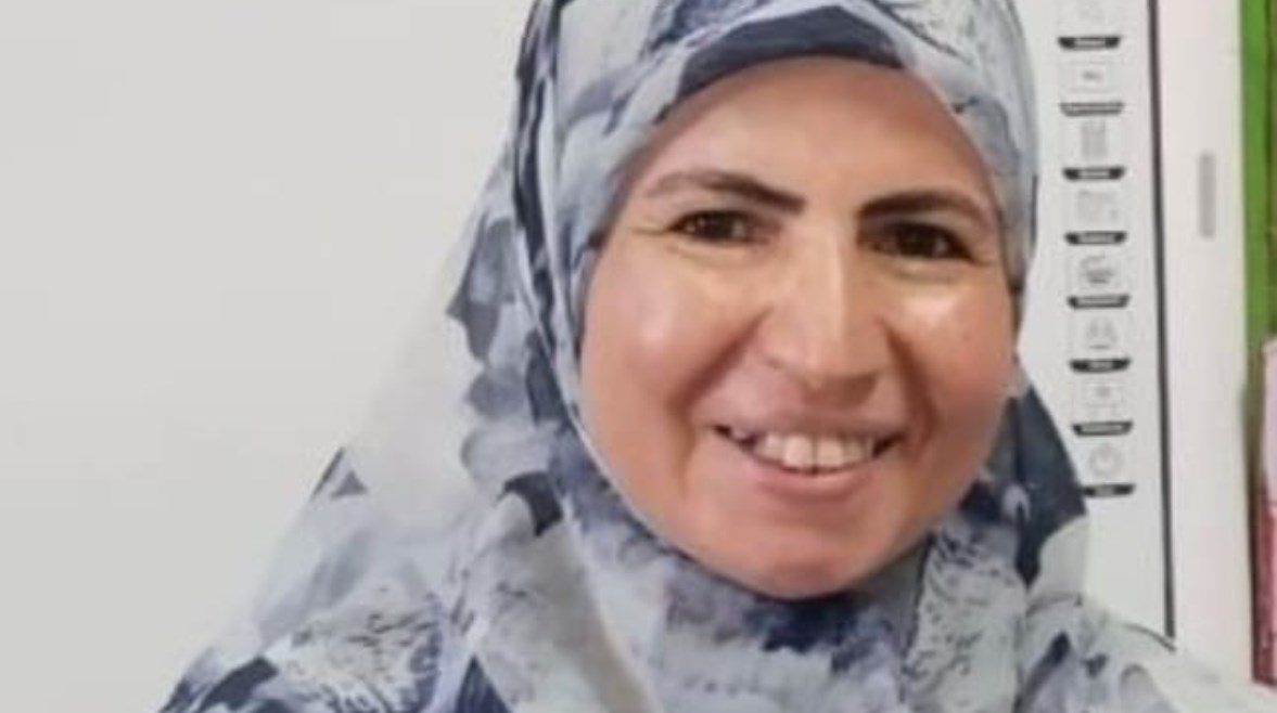 صورة المعلمه المتوفيه 