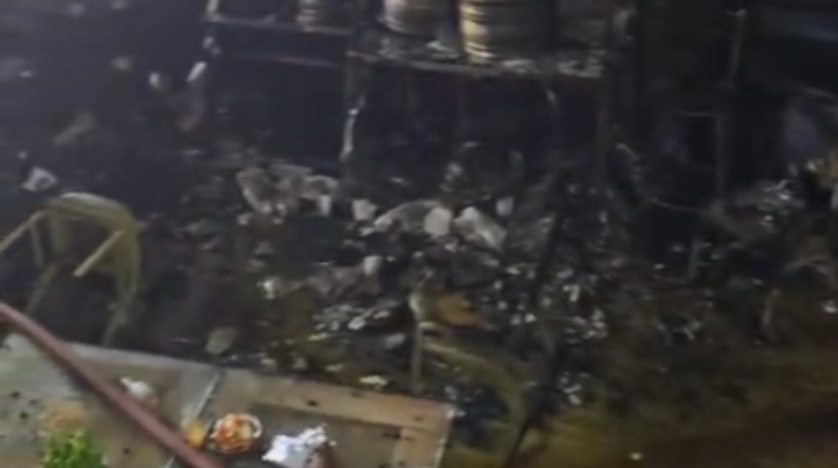 لقطة من حريق مطعم مكرونة وكبدة في الحصري 