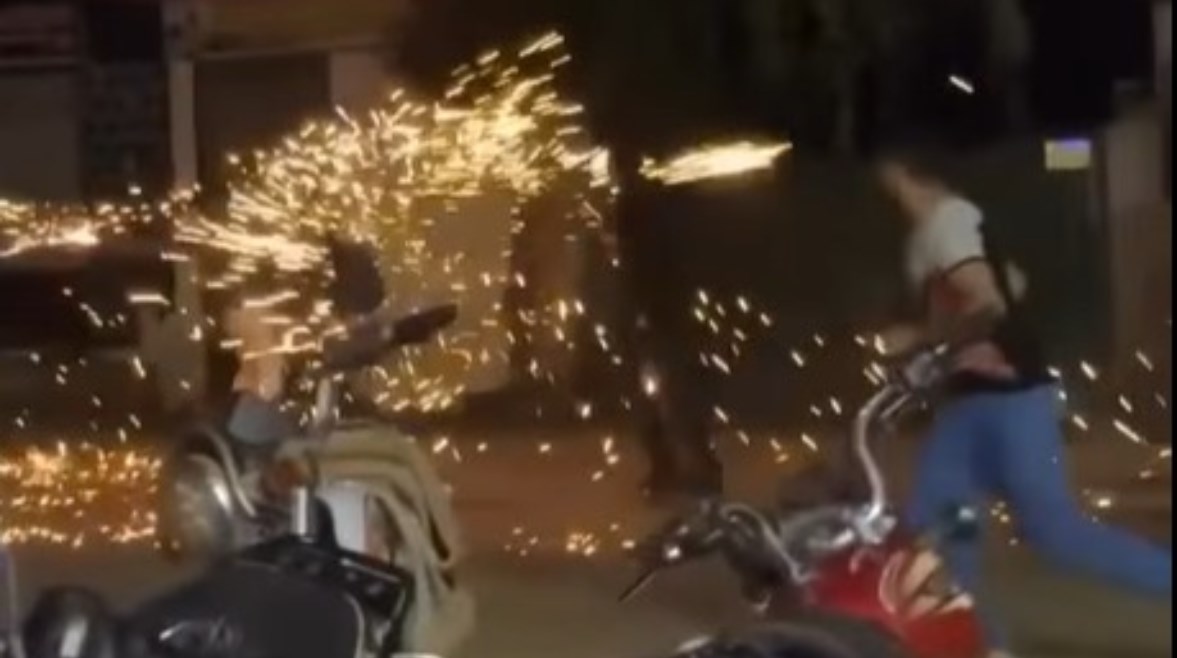 الألعاب النارية