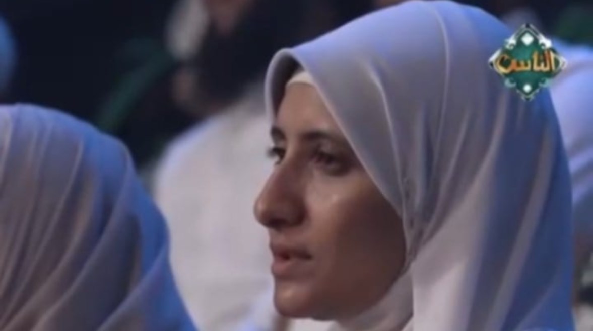 إيمان مسعود واعظة بوزارة الأوقاف 