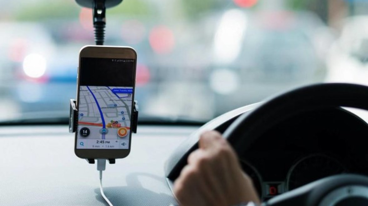 تطبيقات النقل الذكي - أرشيفية