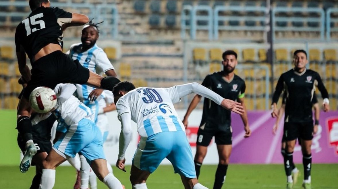 بتروجيت وبيراميدز 