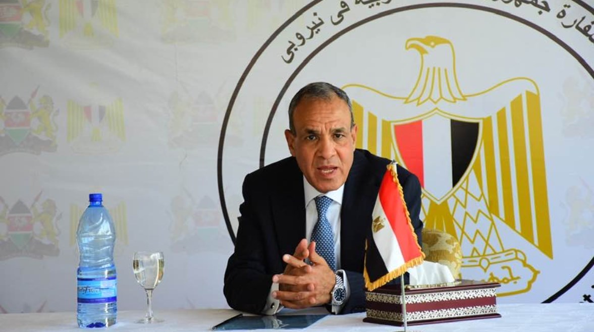 وزير الخارجية المصري خلال زيارة نيروبي