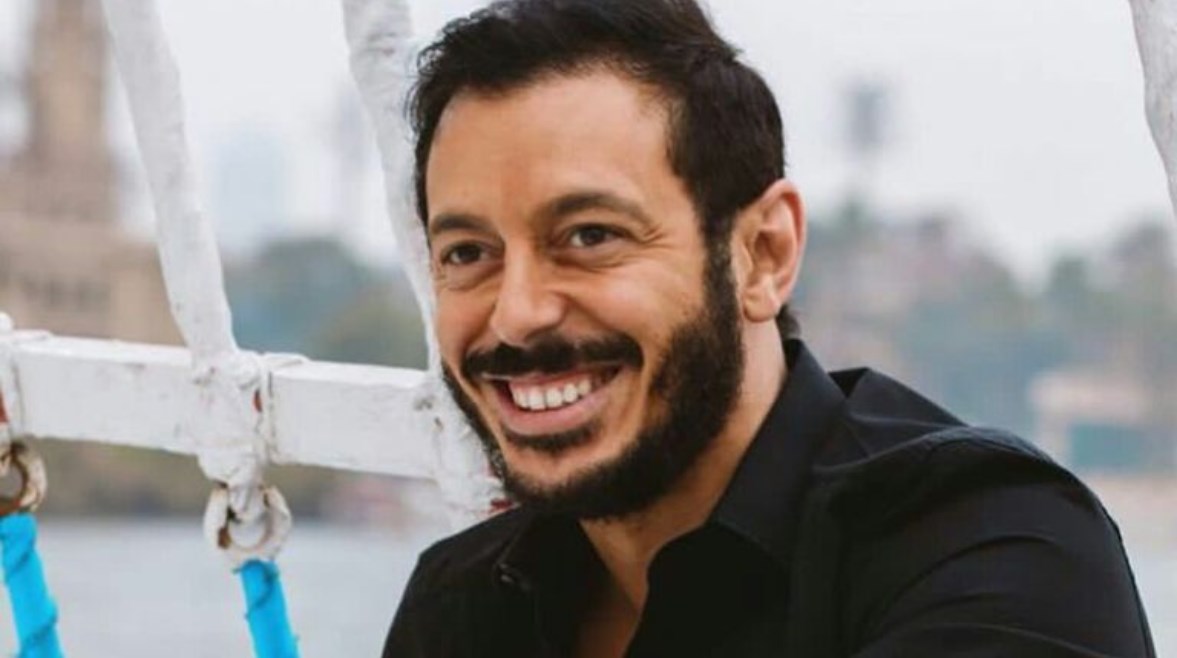 الفنان مصطفي شعبان 