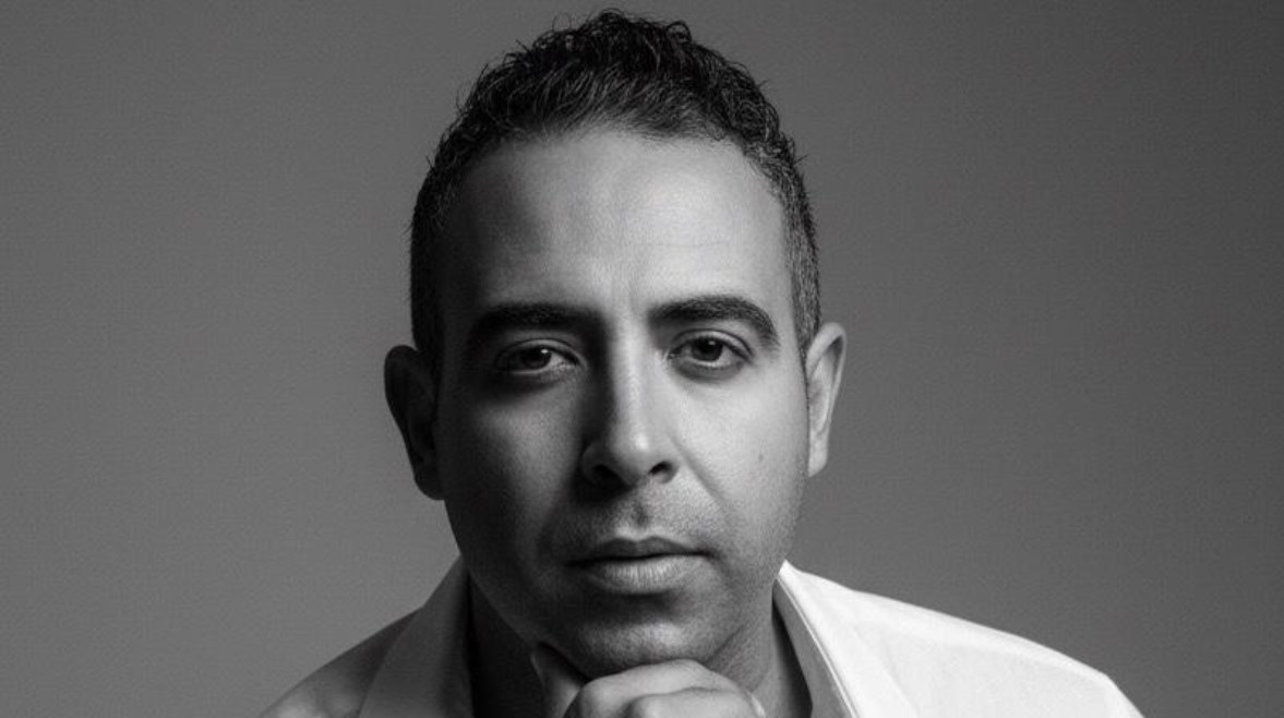 المطرب محمد عدوية