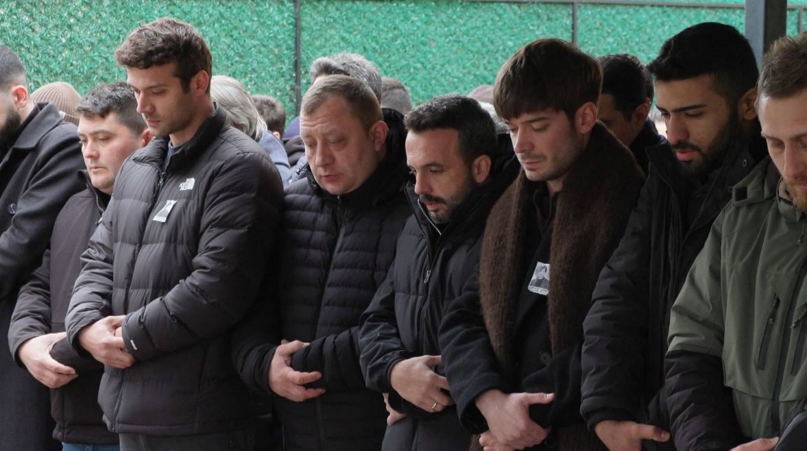  جنازة الممثل التركي الراحل ابراهيم يلدز 