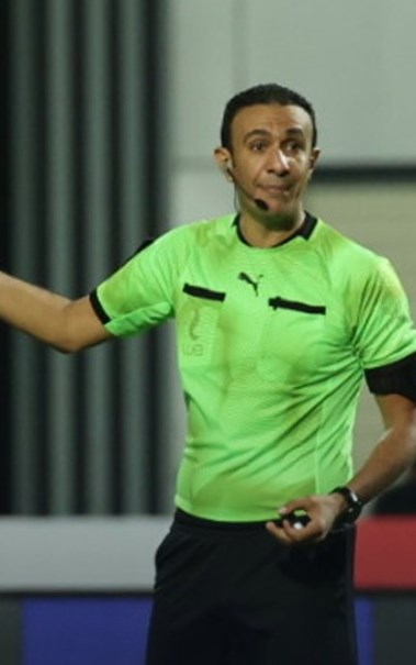 الحكم طارق مجدي