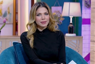 الإعلامية نهال علام