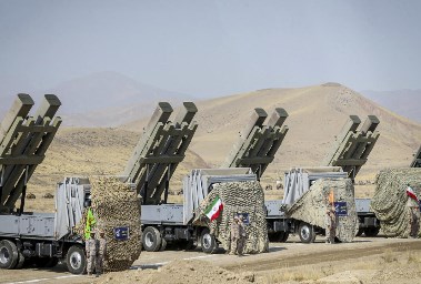 قاذفات إيرانية