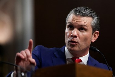 وزير الحرب الأمريكي بيت هيجسيث