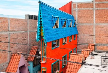 أضيق منزل في العالم